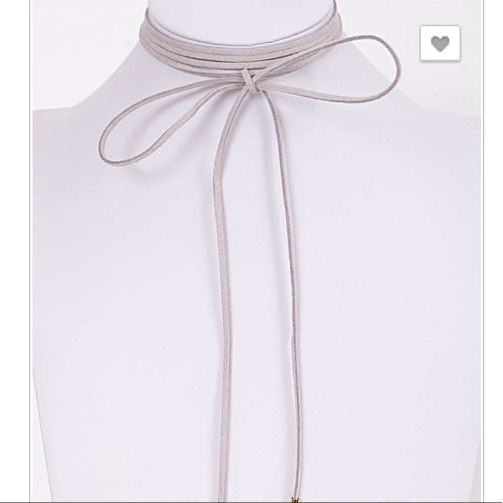 Gray Choker - Picture 1 of 3